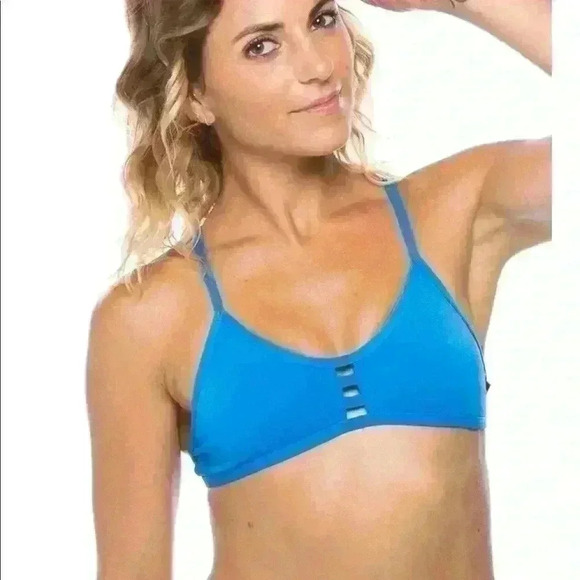 sold out color! JOLYN XL TOP - Picture 1 of 3